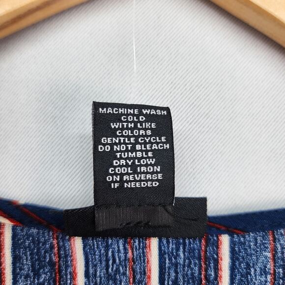 NWT Rue 21 Juniors Blouse Medium Blue Striped V Neck Long Sleeve Cropped Top - Picture 11 of 12